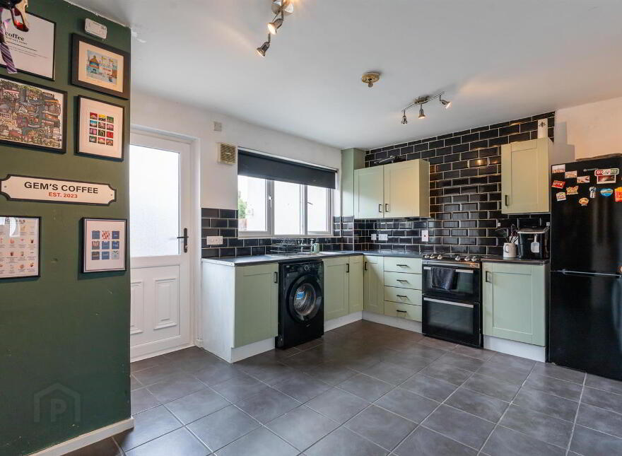 7 Drumadoon Park, Belfast, BT16 2PW