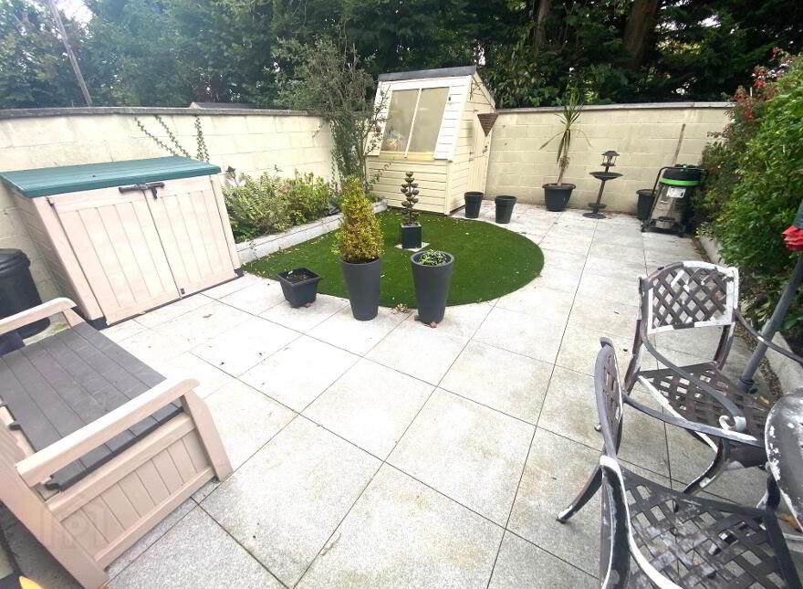 Brownsbarn Wood, Old Naas Road, Kingswood Cross, Dublin, D22