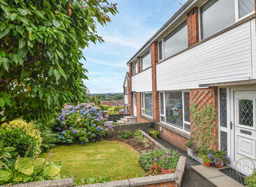 13 Beverley Gardens, Carnmoney, Newtownabbey, BT36 6NX