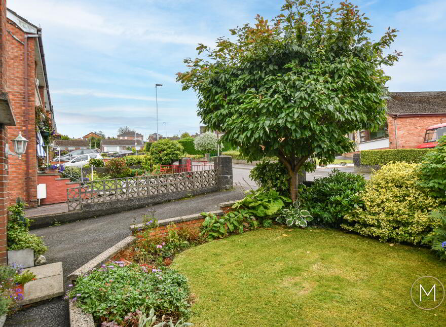 13 Beverley Gardens, Carnmoney, Newtownabbey, BT36 6NX