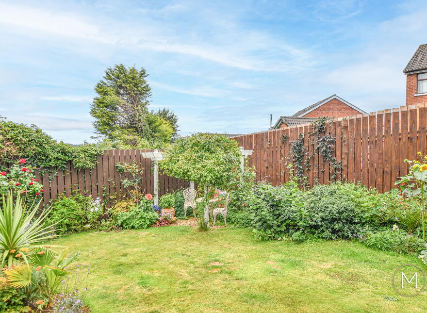 13 Beverley Gardens, Carnmoney, Newtownabbey, BT36 6NX