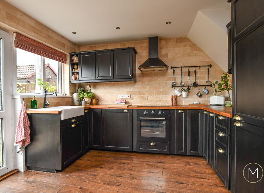 13 Beverley Gardens, Carnmoney, Newtownabbey, BT36 6NX
