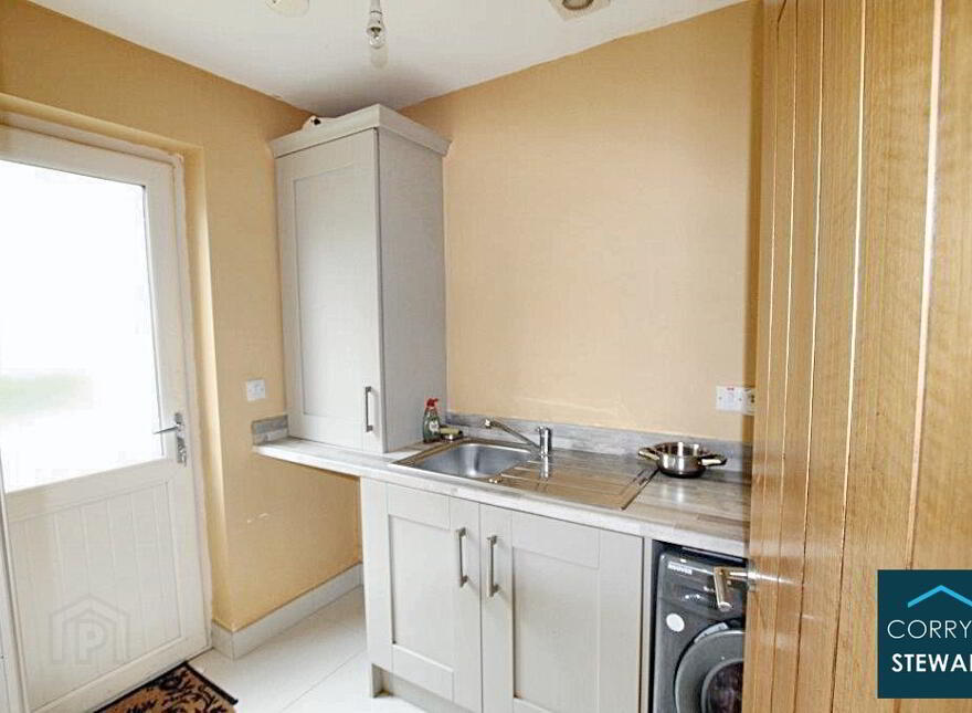 16 Loughview Meadows, Omagh, BT79 7QF