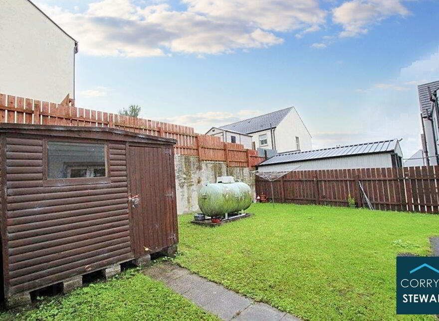 16 Loughview Meadows, Omagh, BT79 7QF