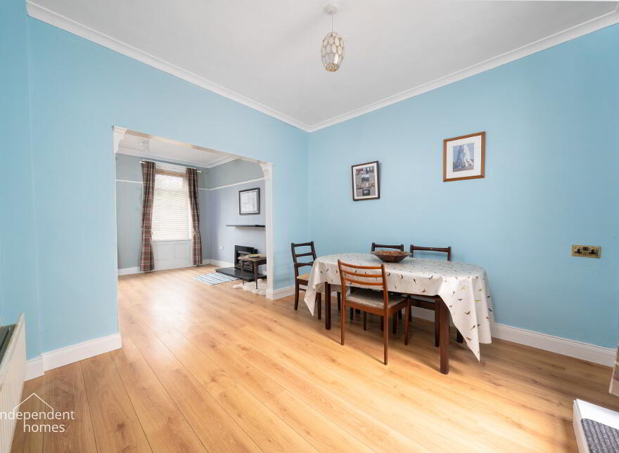 13 Station Road, Larne, BT40 3AA