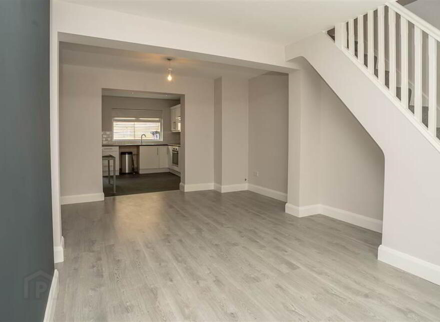 17 Railway Street, Dunmurry, Belfast, BT17 0AQ