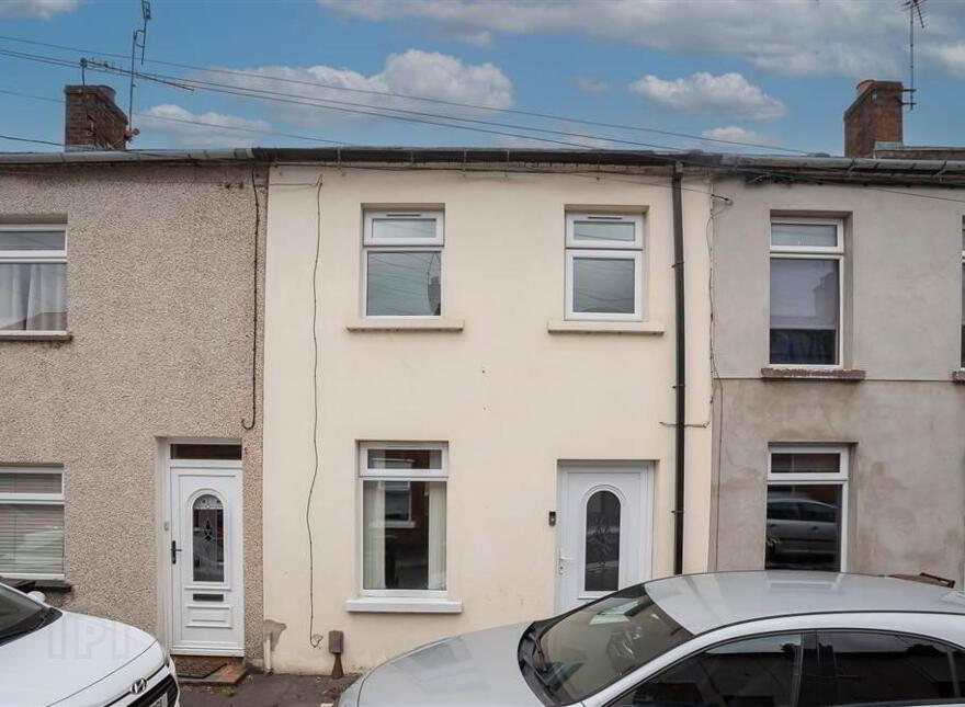 17 Railway Street, Dunmurry, Belfast, BT17 0AQ photo