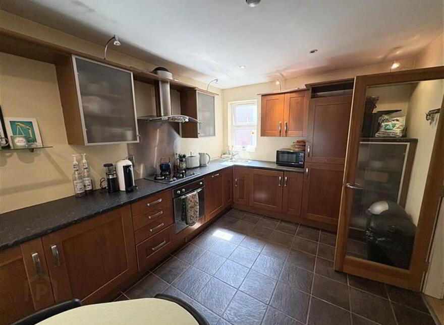 Apt 3, 36 Wellington Park, Off Malone Road, Belfast, BT9 6DN