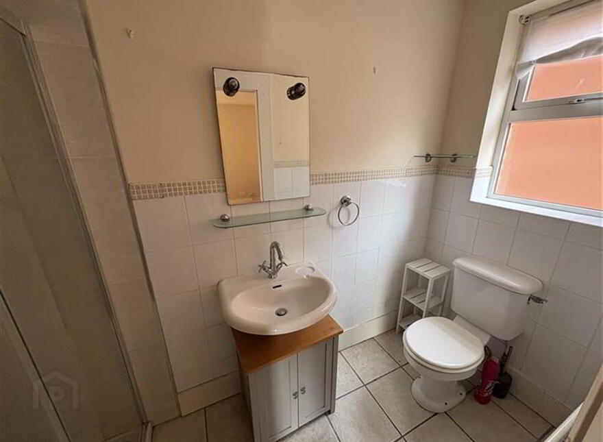 Apt 3, 36 Wellington Park, Off Malone Road, Belfast, BT9 6DN