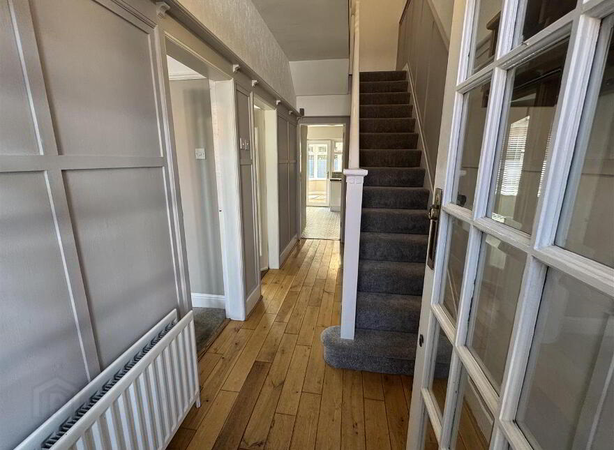 25 St Johns Park, Belfast, BT7 3JG