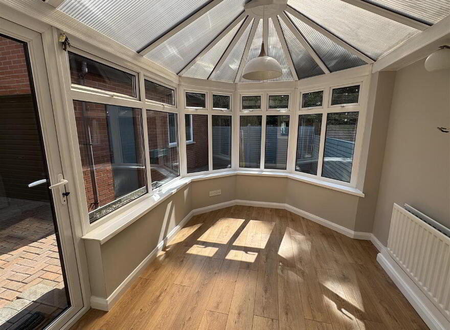 25 St Johns Park, Belfast, BT7 3JG
