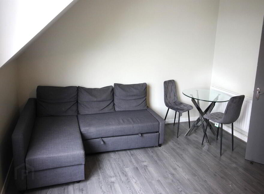 6, 34 Stranmillis Road, Belfast, BT9 5AA
