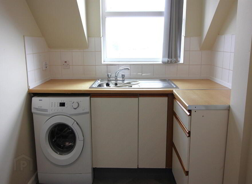 6, 34 Stranmillis Road, Belfast, BT9 5AA