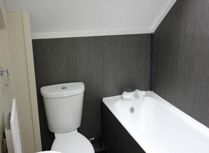 6, 34 Stranmillis Road, Belfast, BT9 5AA