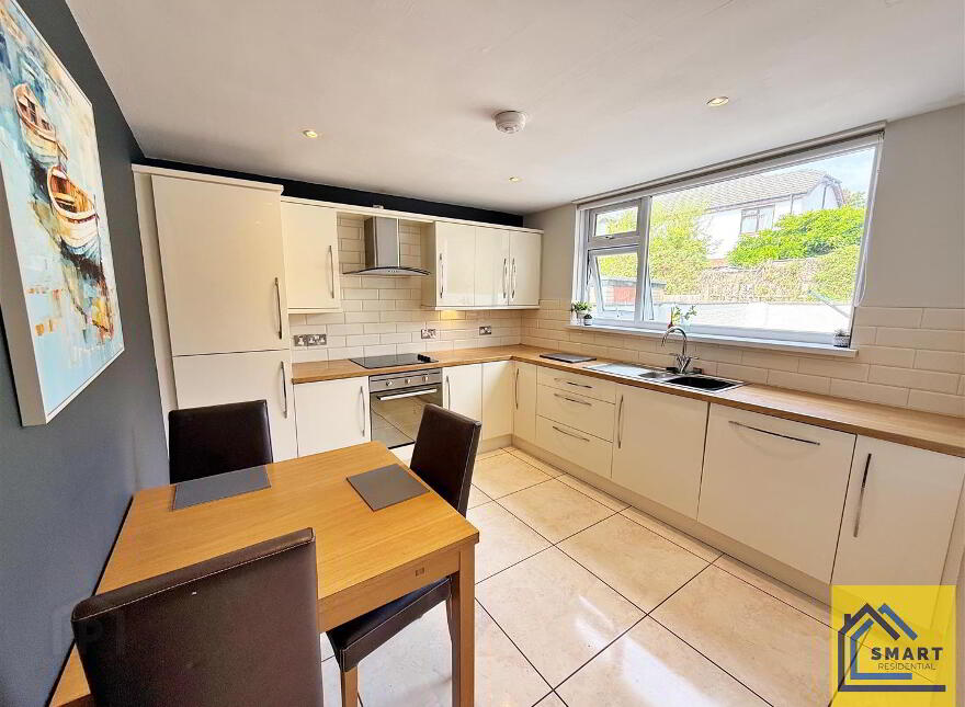 176 Abbey Park, Belfast, BT5 7RU