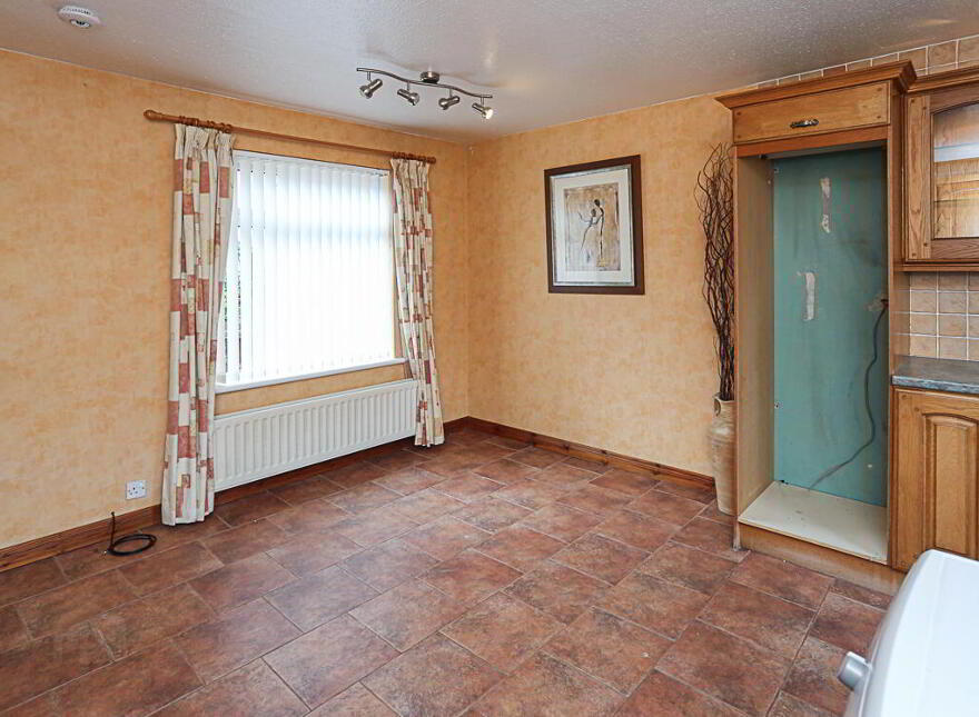 13 Ballyhalbert Gardens, Bangor, BT19 1SE