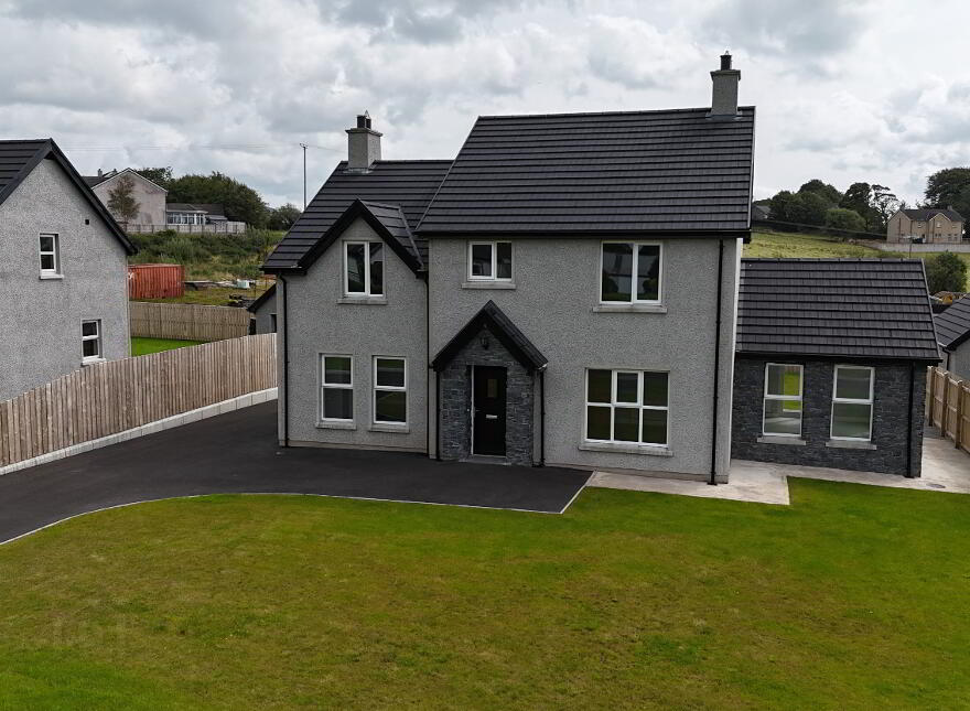 3 Scholars Green, Drumlegagh, Newtownstewart, BT78 4NX