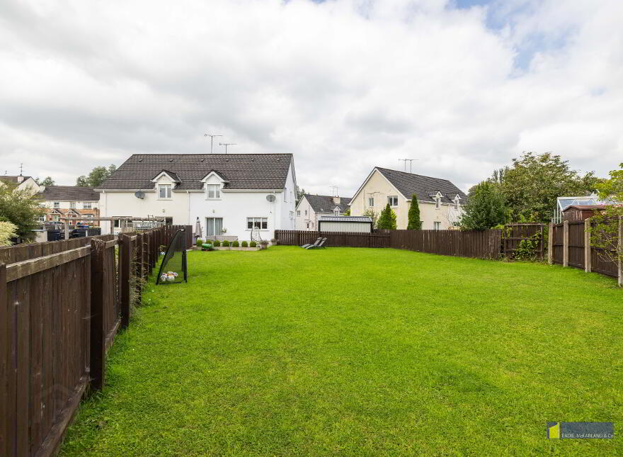 24 Galliagh Shore, Enniskillen, BT74 7GS