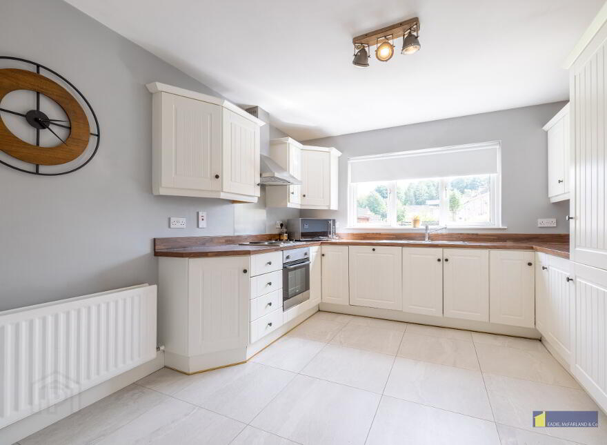 24 Galliagh Shore, Enniskillen, BT74 7GS