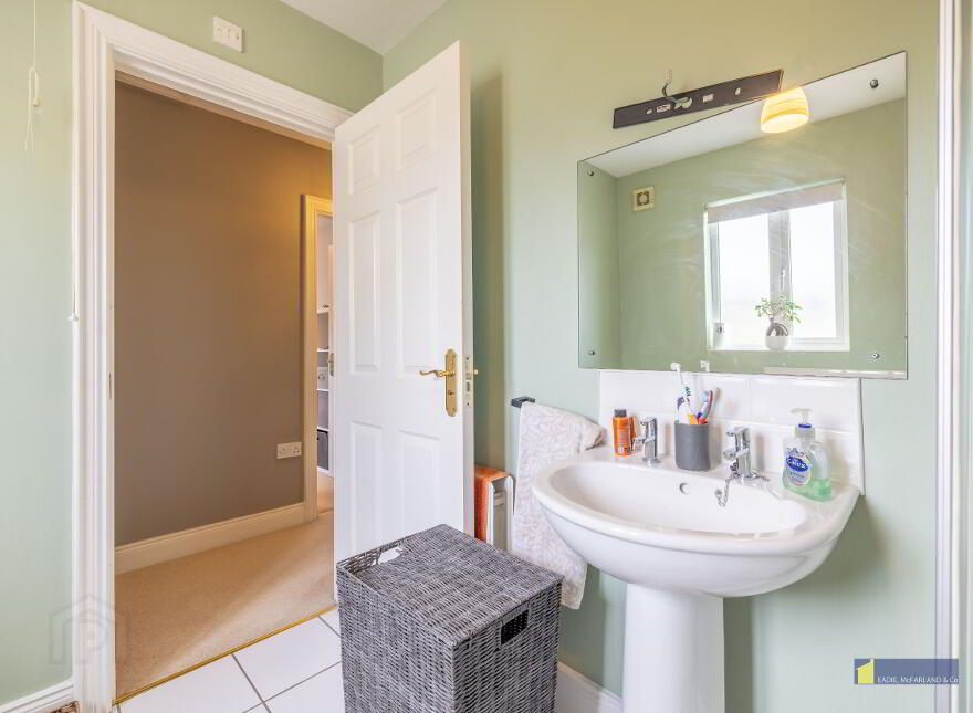 24 Galliagh Shore, Enniskillen, BT74 7GS