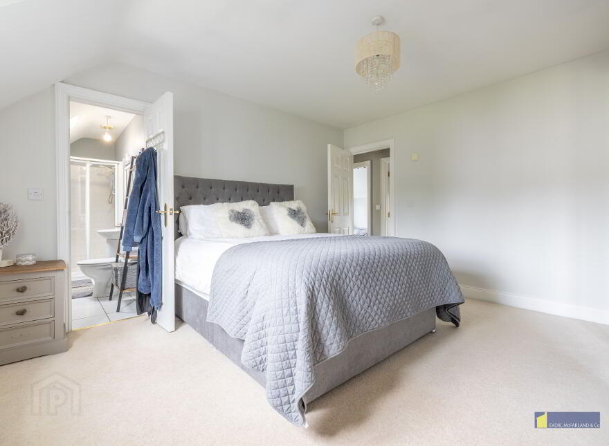 24 Galliagh Shore, Enniskillen, BT74 7GS