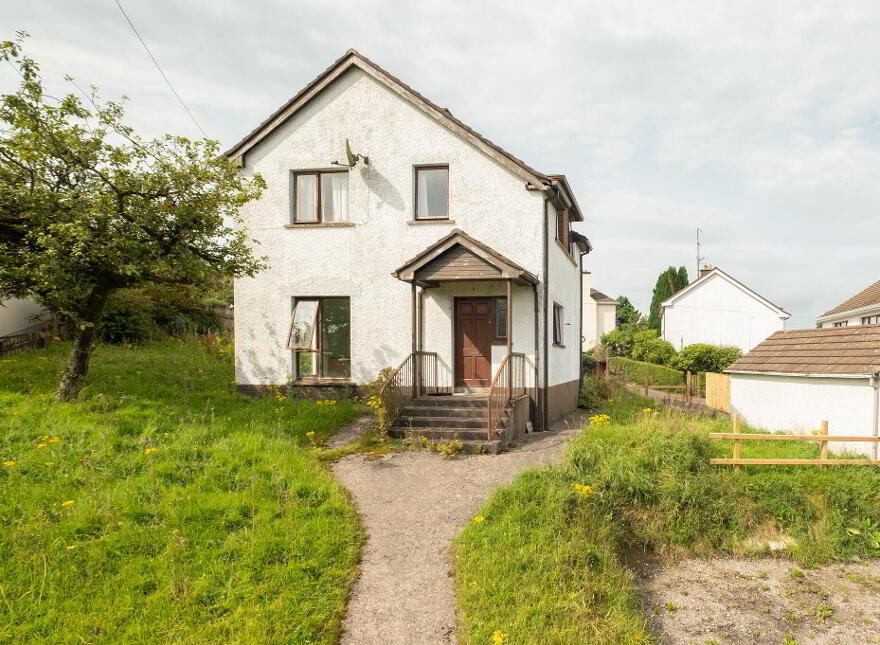 52 Derrychara Drive, Enniskillen, BT74 6JH photo