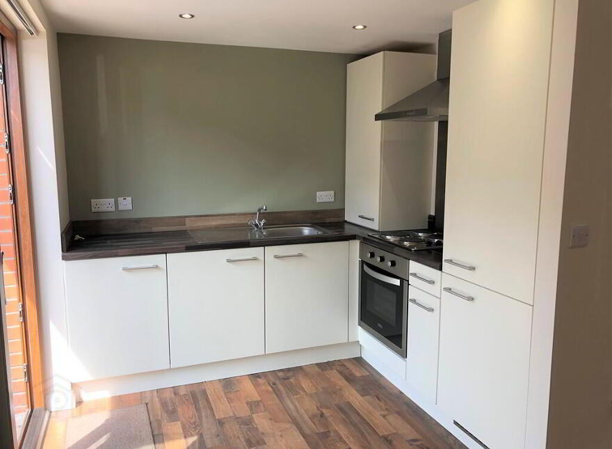 Apt 6, 10 Belmont Avenue West, Belmont, Belfast, BT4 3DG