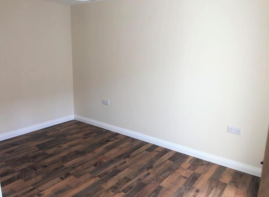Apt 6, 10 Belmont Avenue West, Belmont, Belfast, BT4 3DG