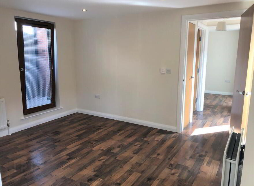 Apt 6, 10 Belmont Avenue West, Belmont, Belfast, BT4 3DG