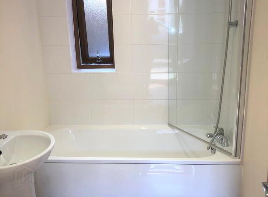 Apt 6, 10 Belmont Avenue West, Belmont, Belfast, BT4 3DG