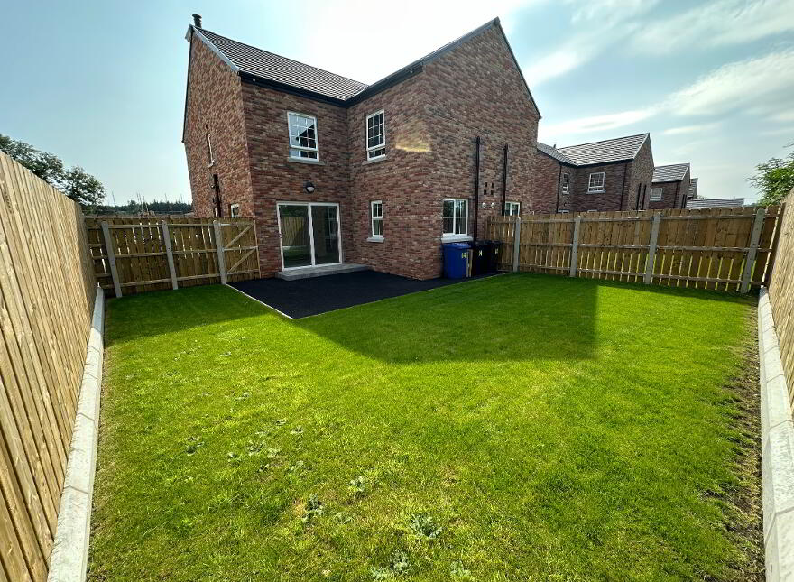 14 Glencombe Wood, Portglenone, BT44 8PG