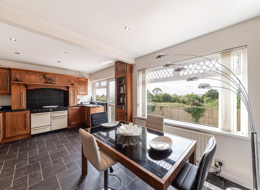 17 Belvedere Road, Newtownards, BT23 7AX