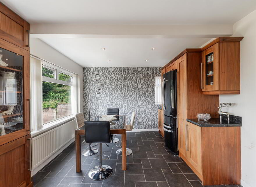17 Belvedere Road, Newtownards, BT23 7AX