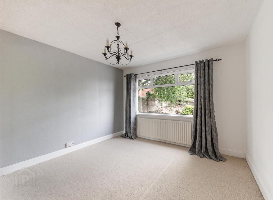 17 Belvedere Road, Newtownards, BT23 7AX
