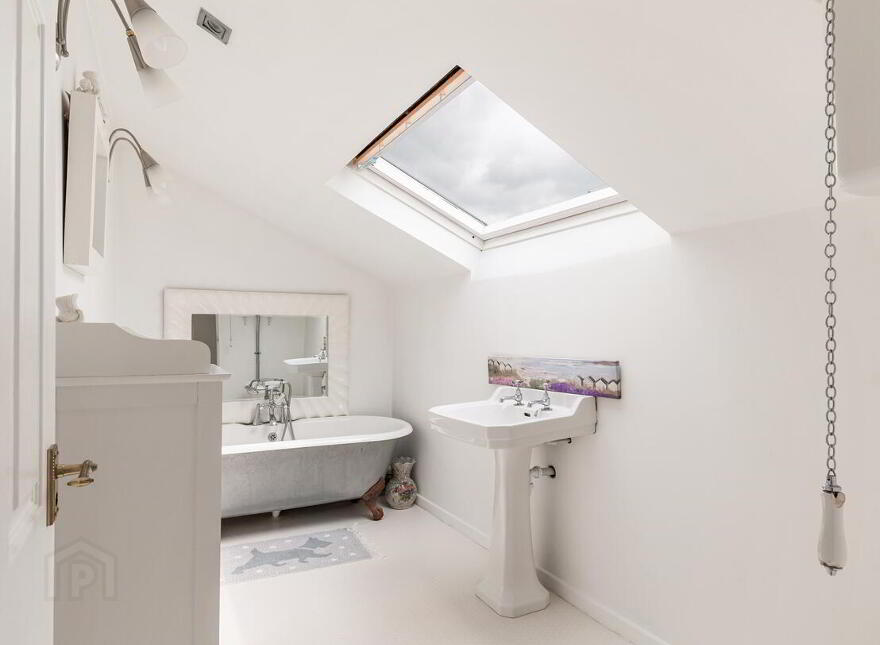 17 Belvedere Road, Newtownards, BT23 7AX