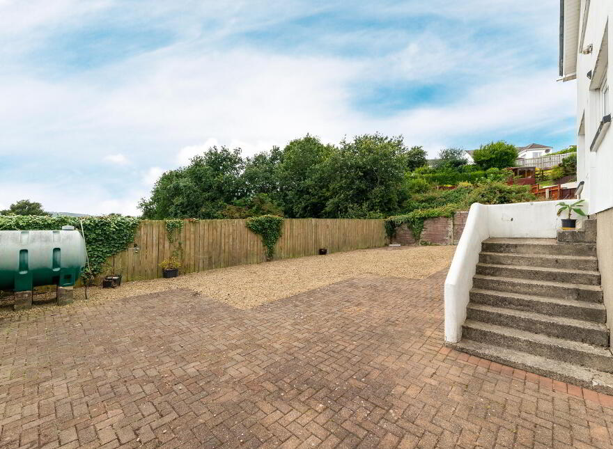 17 Belvedere Road, Newtownards, BT23 7AX