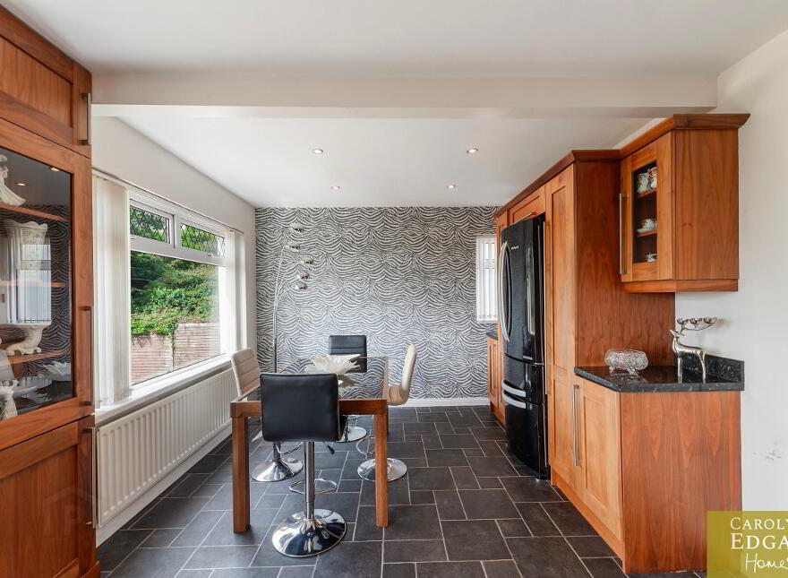 17 Belvedere Road, Newtownards, BT23 7AX