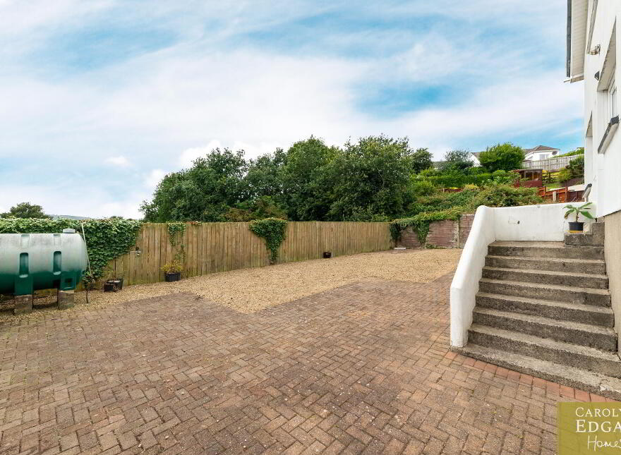 17 Belvedere Road, Newtownards, BT23 7AX