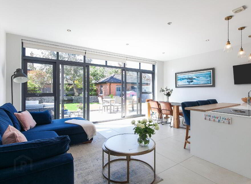 6 Harberton Lane, Belfast, BT9 6WQ