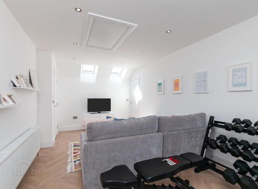 6 Harberton Lane, Belfast, BT9 6WQ