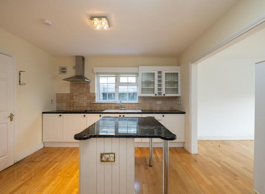 5 Dolmen Gardens, Hacketstown Road, R93K763