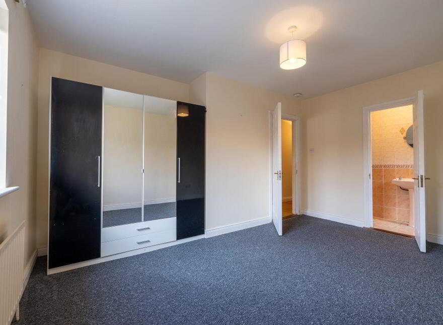 5 Dolmen Gardens, Hacketstown Road, R93K763