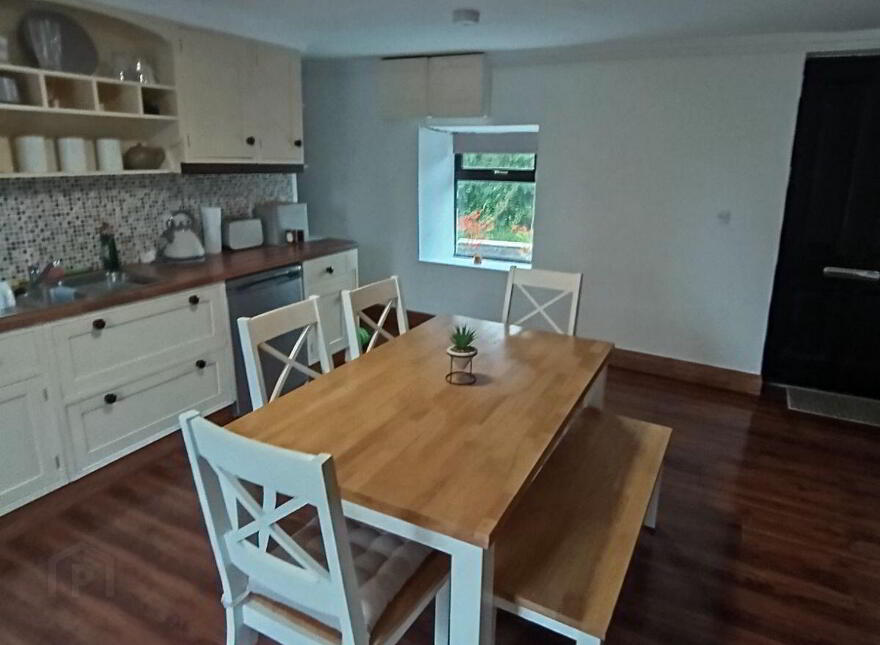 Derryvinnaan, Sixmilebridge, Ennis, Oatfield