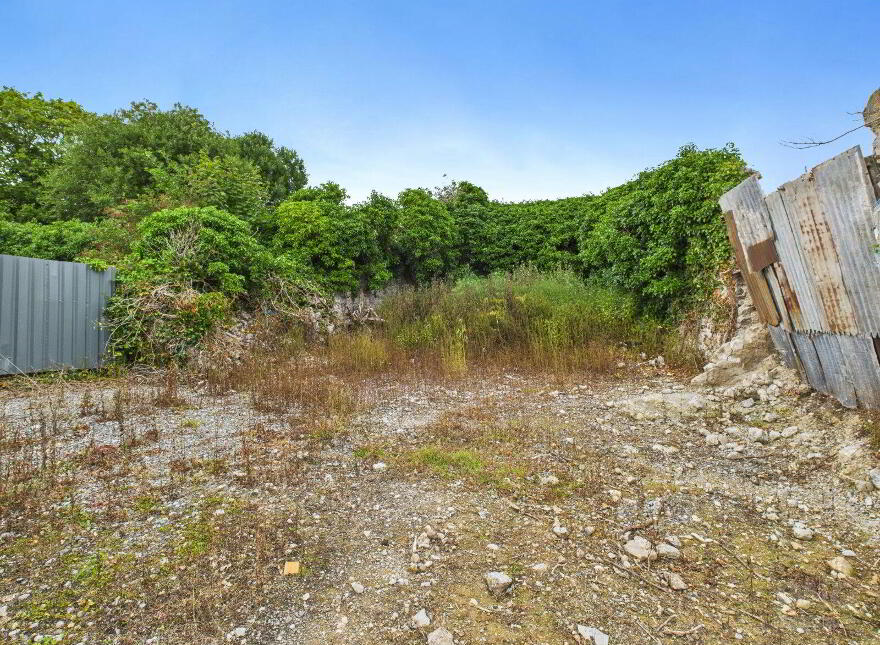 River Street, Clara, R35C782
