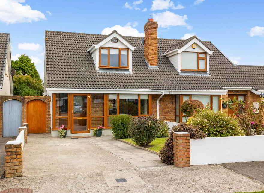 11 Castle Village Drive, Celbridge, W23RF20 photo