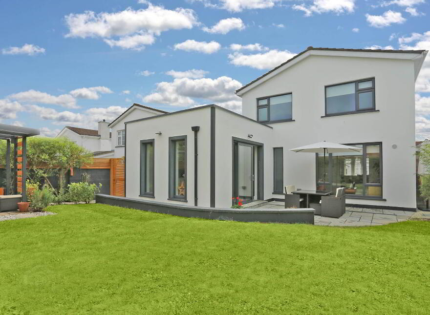 21 Meadowvale, Raheen