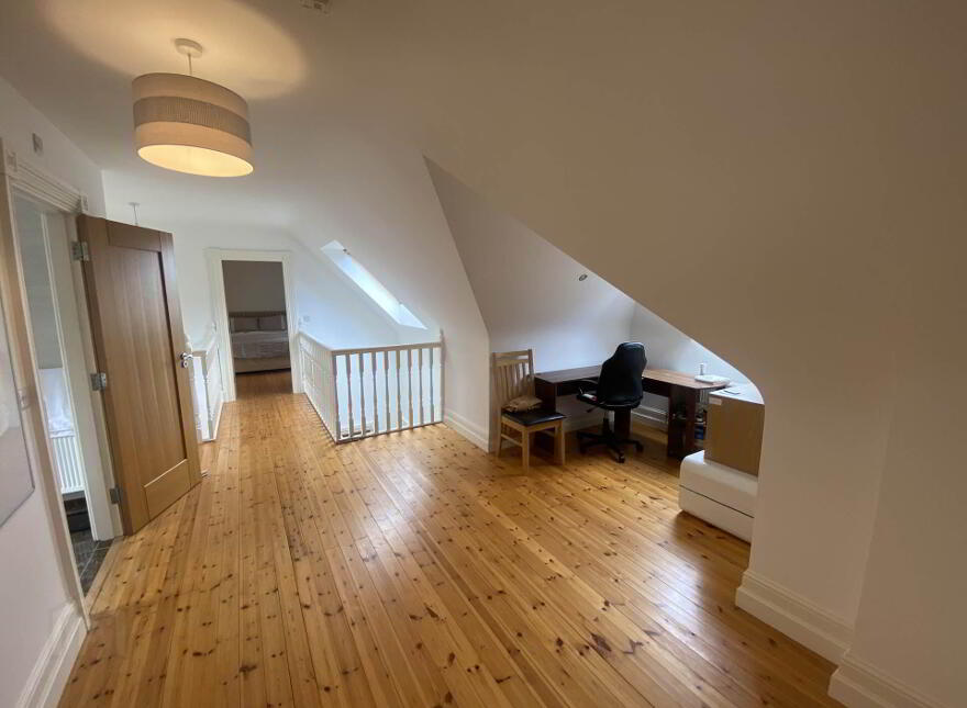 Shower Corner, Ballymakeogh, Newport