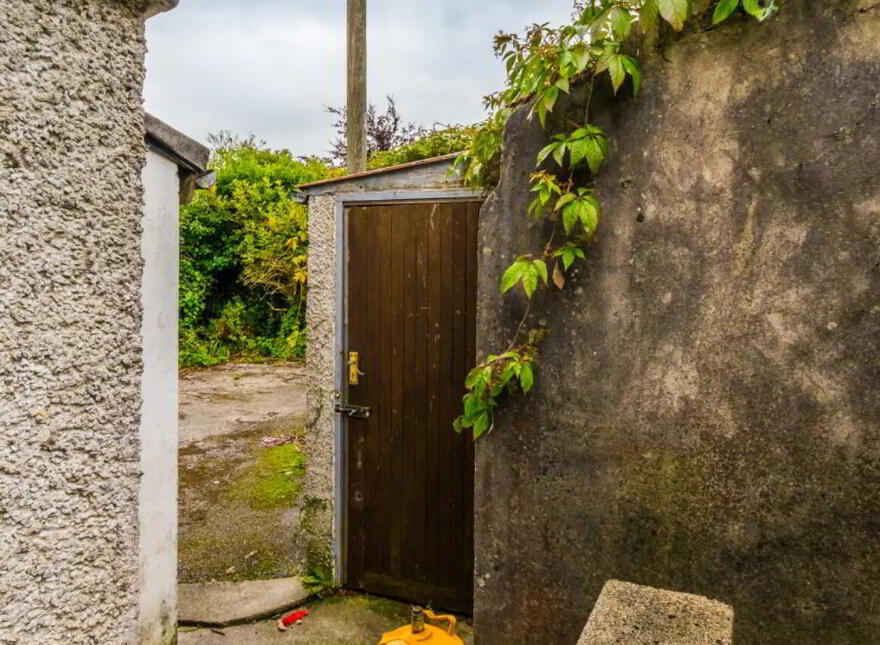 Goff Street, Roscommon Town, F42EY93