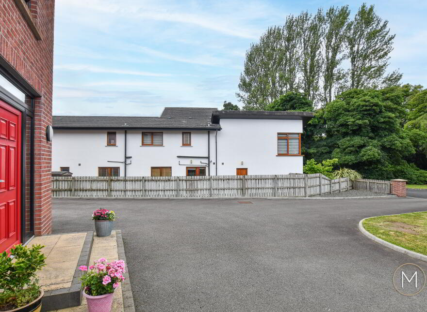4 Nursery Grove, Antrim, BT41 1QT