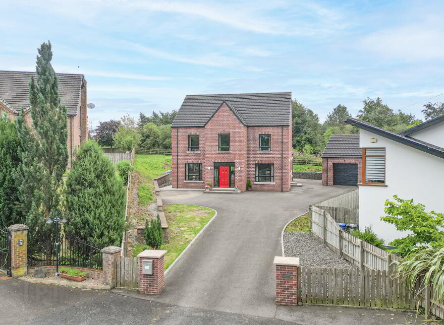 4 Nursery Grove, Antrim, BT41 1QT photo